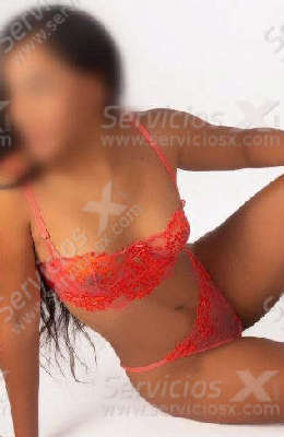 Chicas - Laura - Chicas - Las Palmas de G.C.  - Santa Catalina  - Hola mis amores me llamo LAURA soy una chica colombiana de estatura alta piel morena cabello negro muy guapa y simpatica tal y como me vez en las fotos recien ...