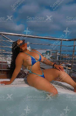 Girls - Saray - Girls - Las Palmas de G.C. - Santa Catalina - Hi friends, my name is Saray. I'm a Colombian girl who just arrived. I'm very friendly and pleasant, I'm very cheerful, and I'd love to meet you. I'm tall, with ...